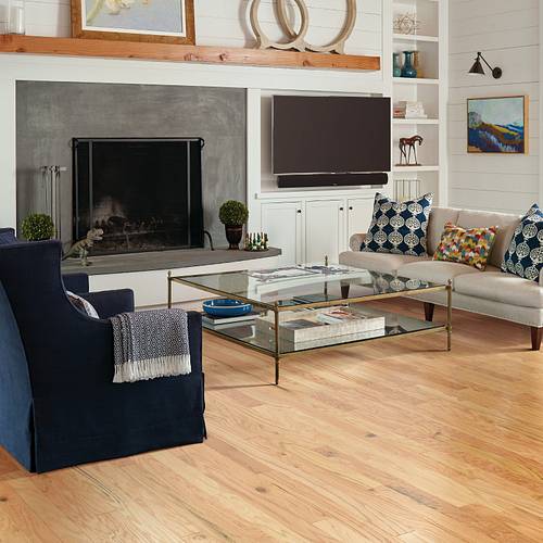 Living room hardwood flooring | Black Hills Flooring